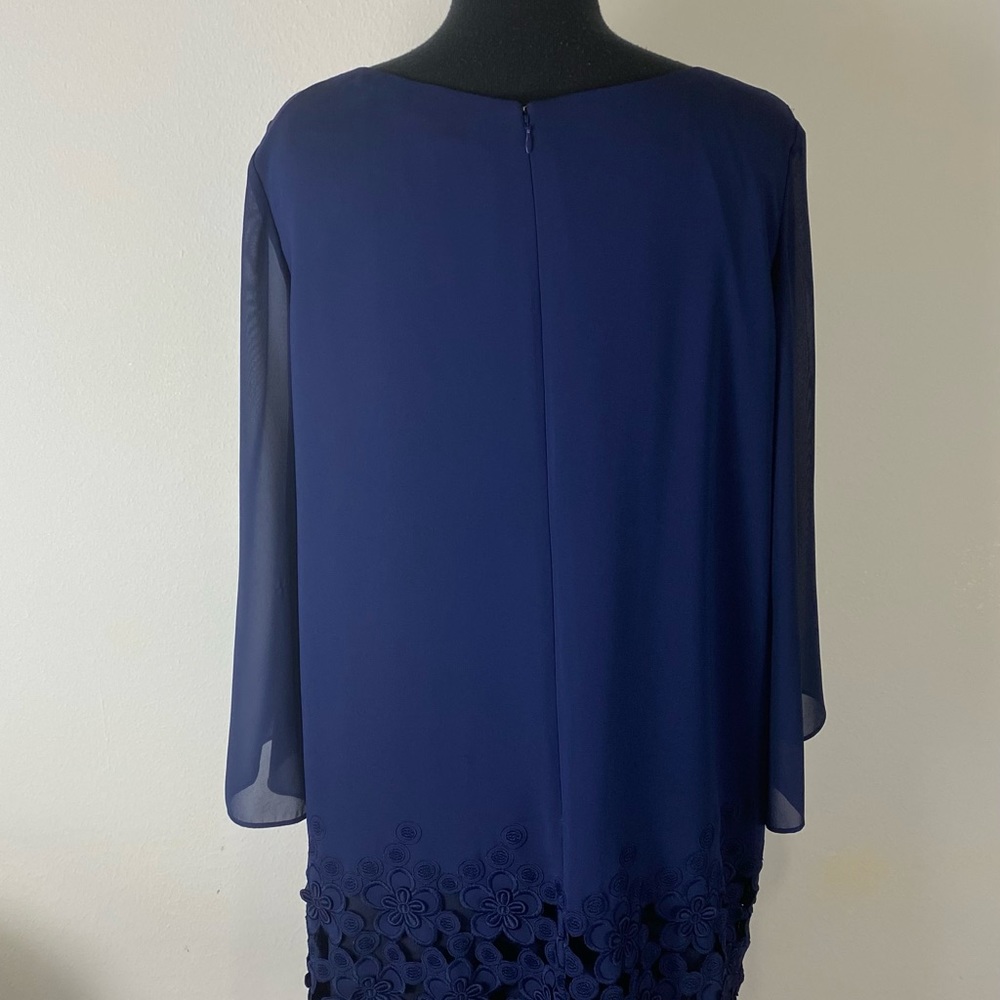Tahari Arthur S Levine Dress - Picture 3 of 13
